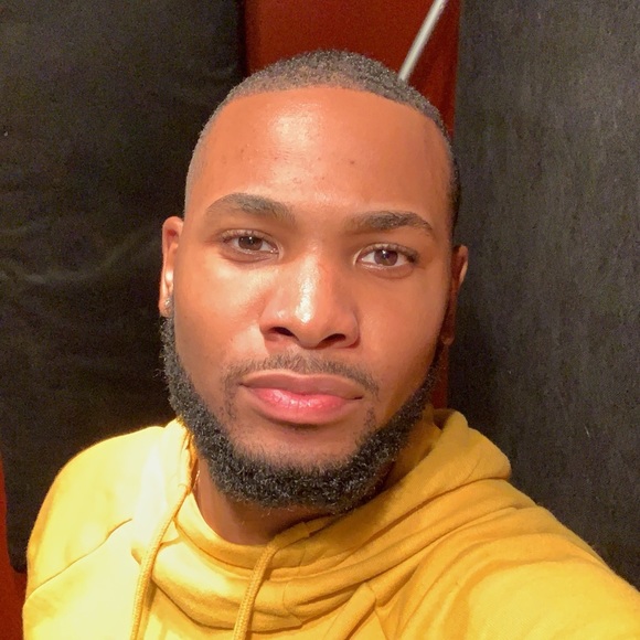 Meet your Posher, Justin - Picture 1 of 1